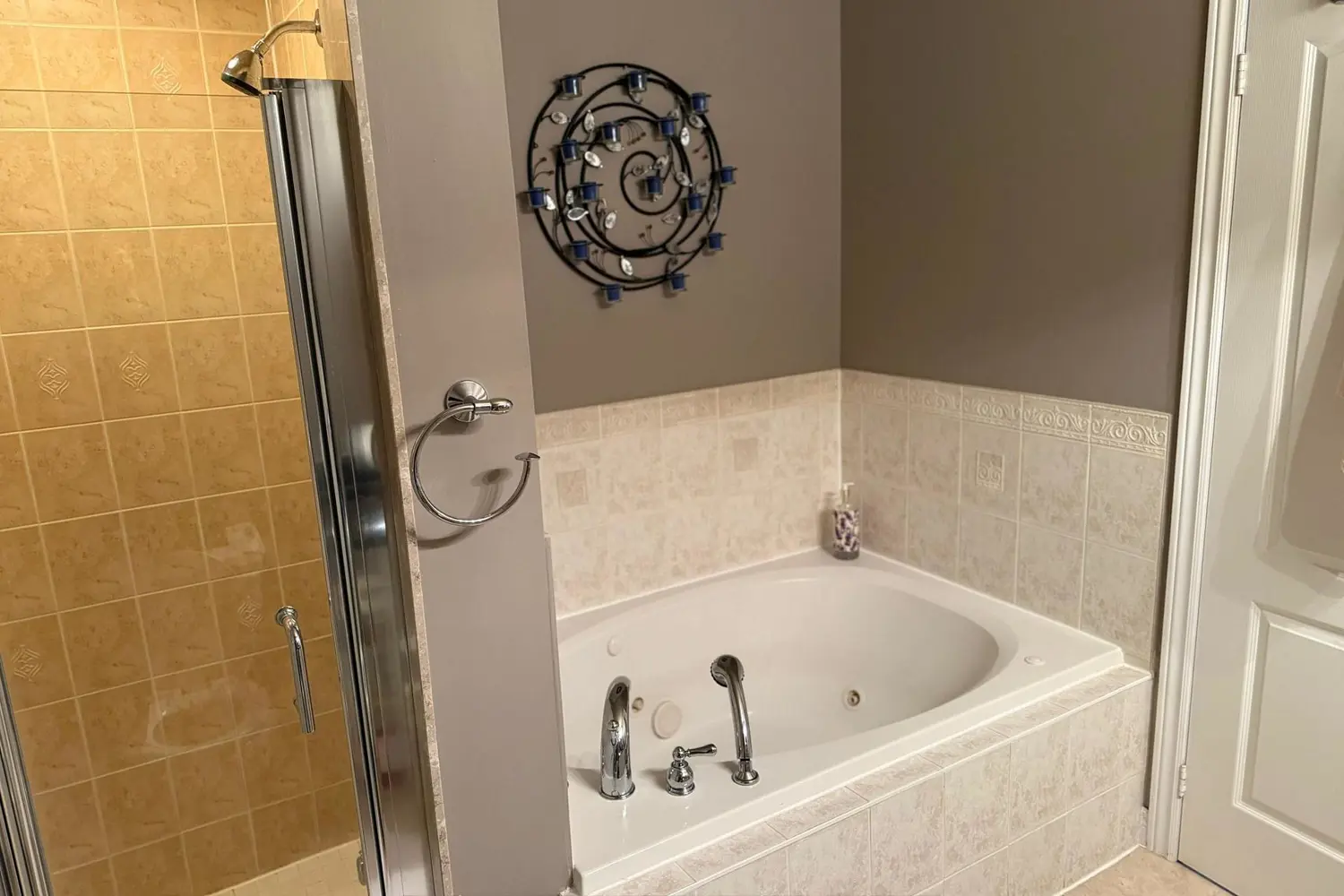 Additional image 8 of 37 Chevrolet Drive