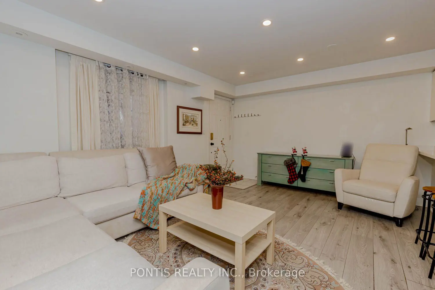 Additional image 9 of 415 Jarvis Street 144