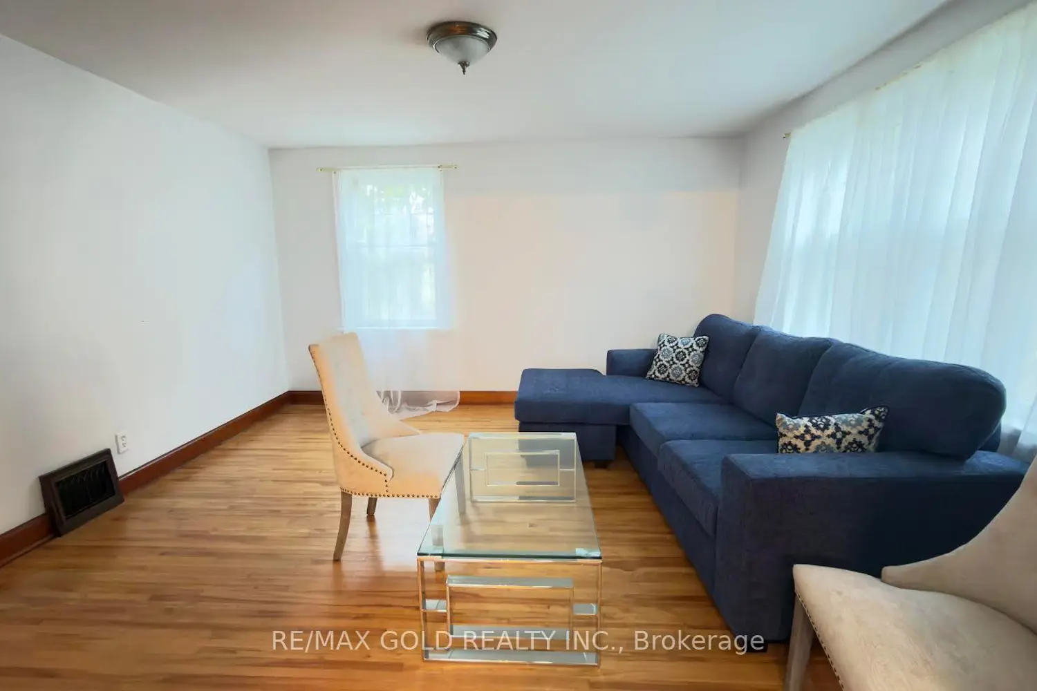 Additional image 8 of 8790 Trafalgar Road