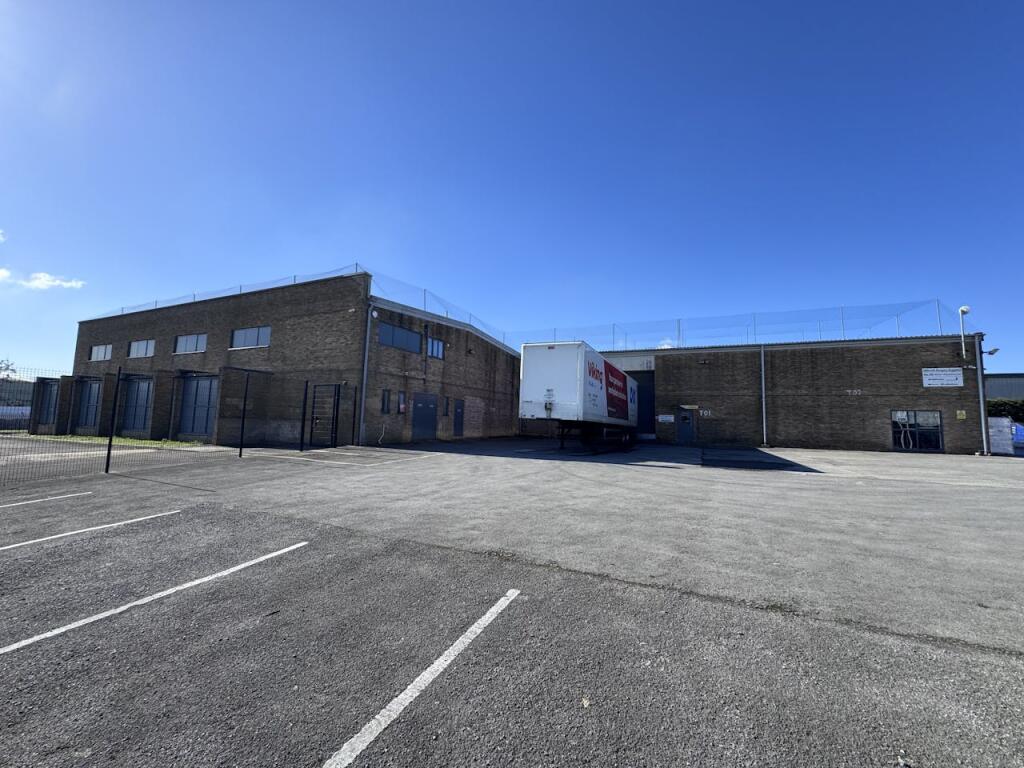 Additional image 11 of 30 Oxford Road, Pen Mill Trading Estate, Yeovil, BA21 5HR