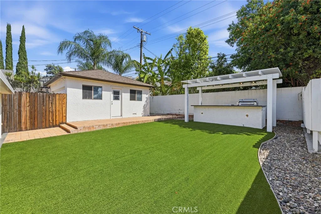 Additional image 76 of 2844 N Brighton Street, Burbank, CA 91504
