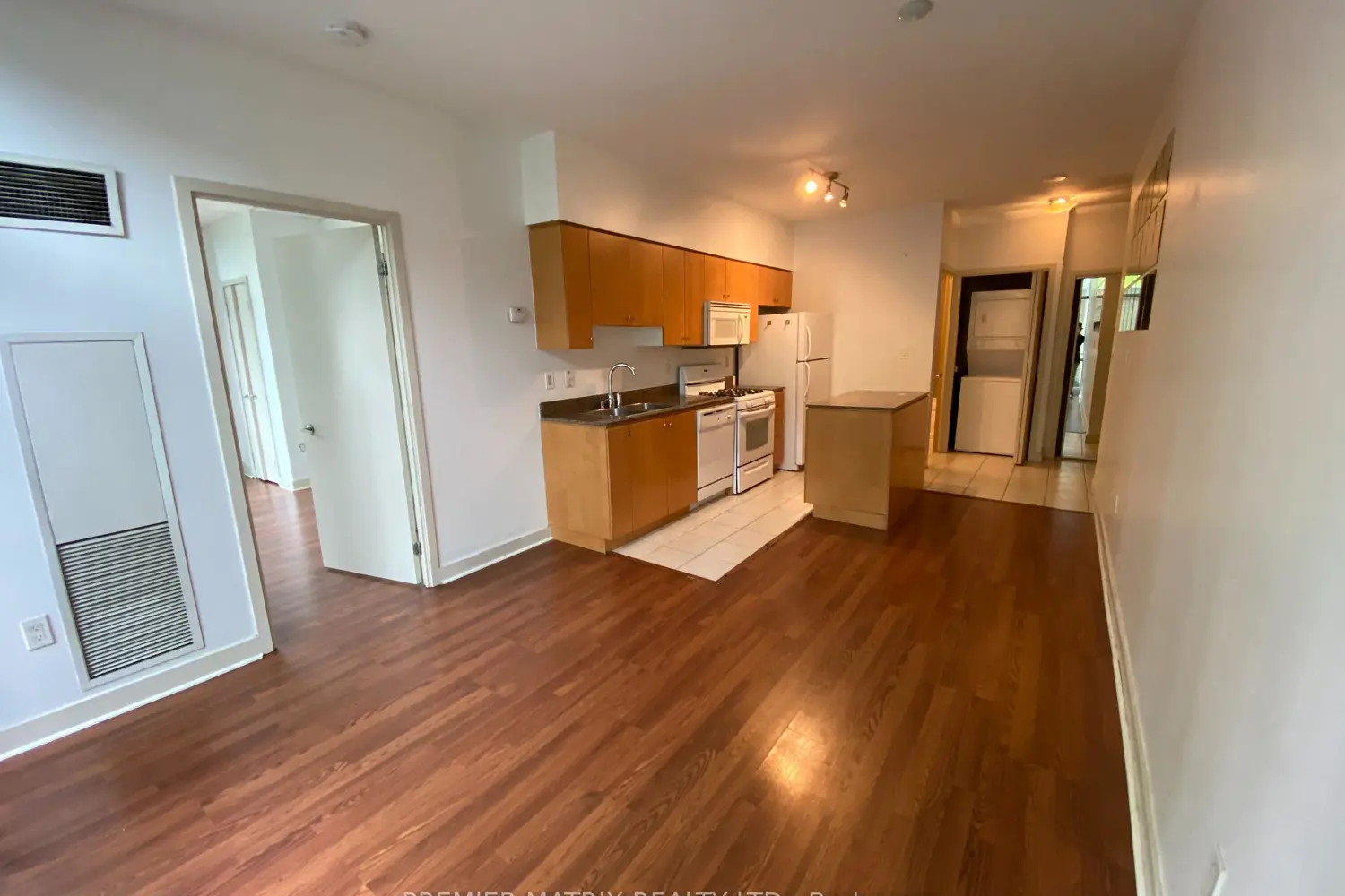 Additional image 8 of 10 Navy Wharf Court 101