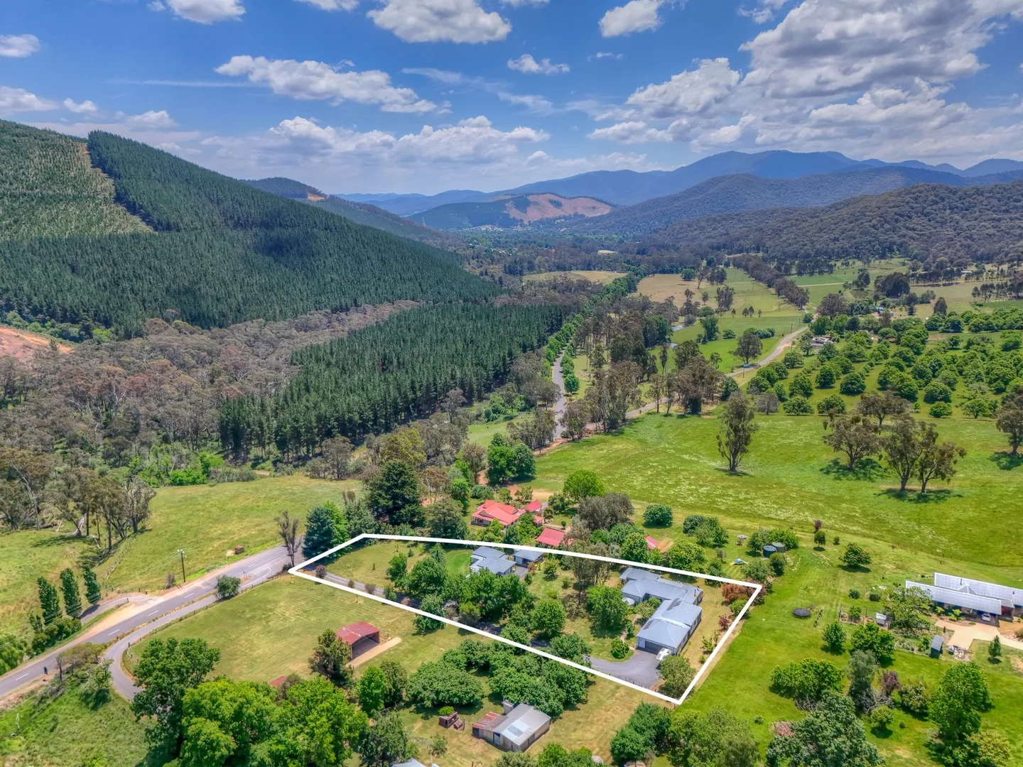 Additional image 37 of 3 Bells Gully Road, Wandiligong VIC 3744