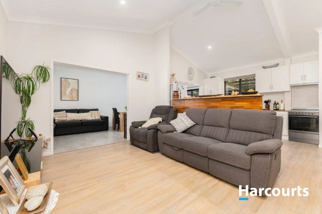 Additional image 7 of 11 OAKVIEW DRIVE, Redridge QLD 4660