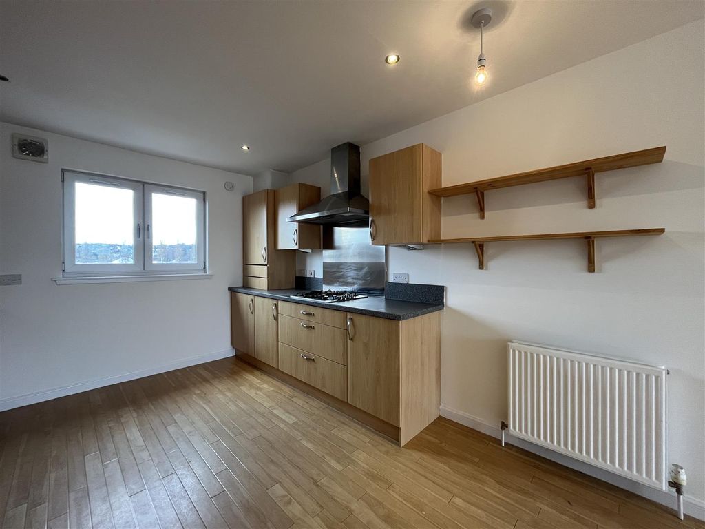 Additional image 6 of 3 bed flat to rentMonart Road, Perth PH1
