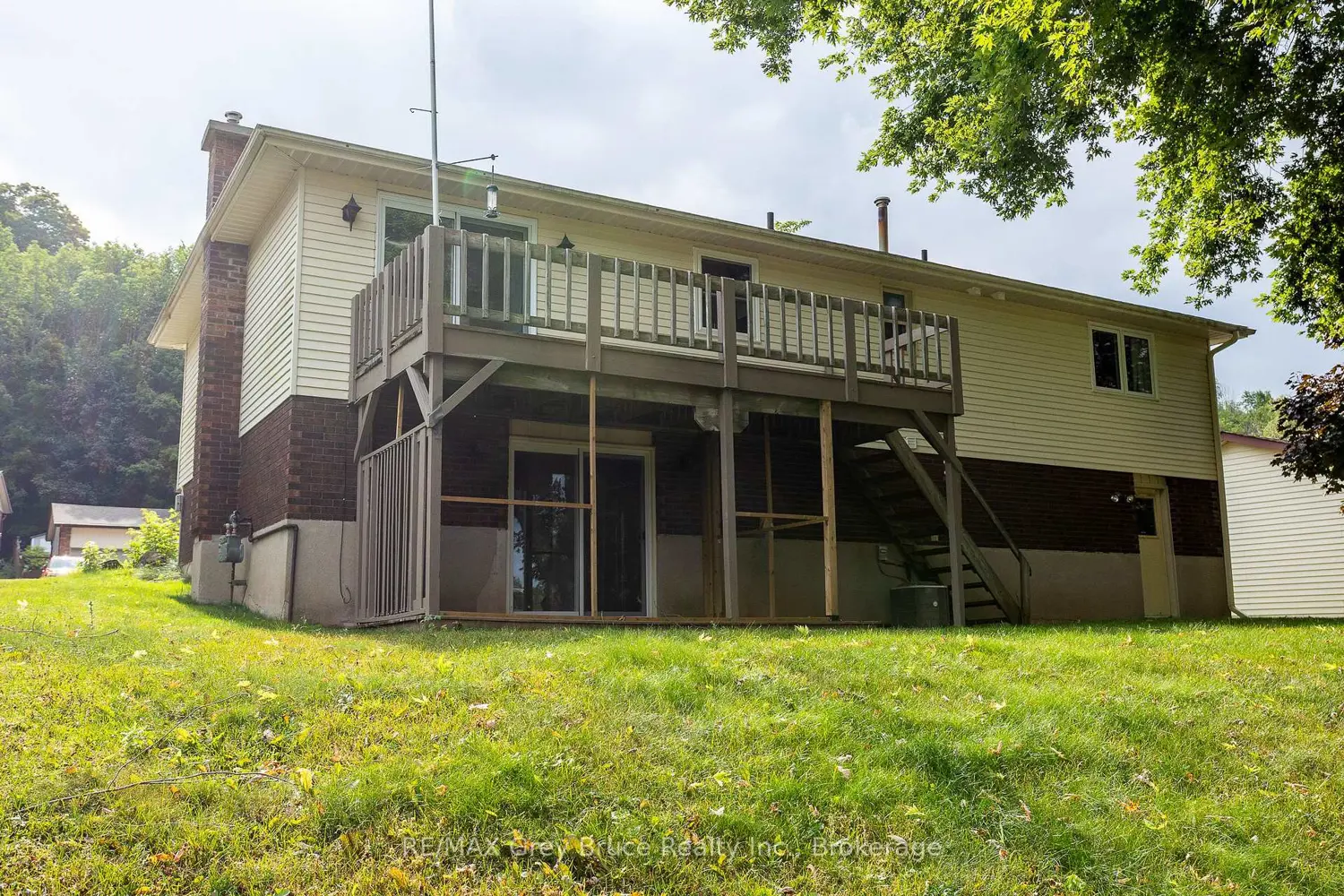 Additional image 15 of 260 8Th A Avenue