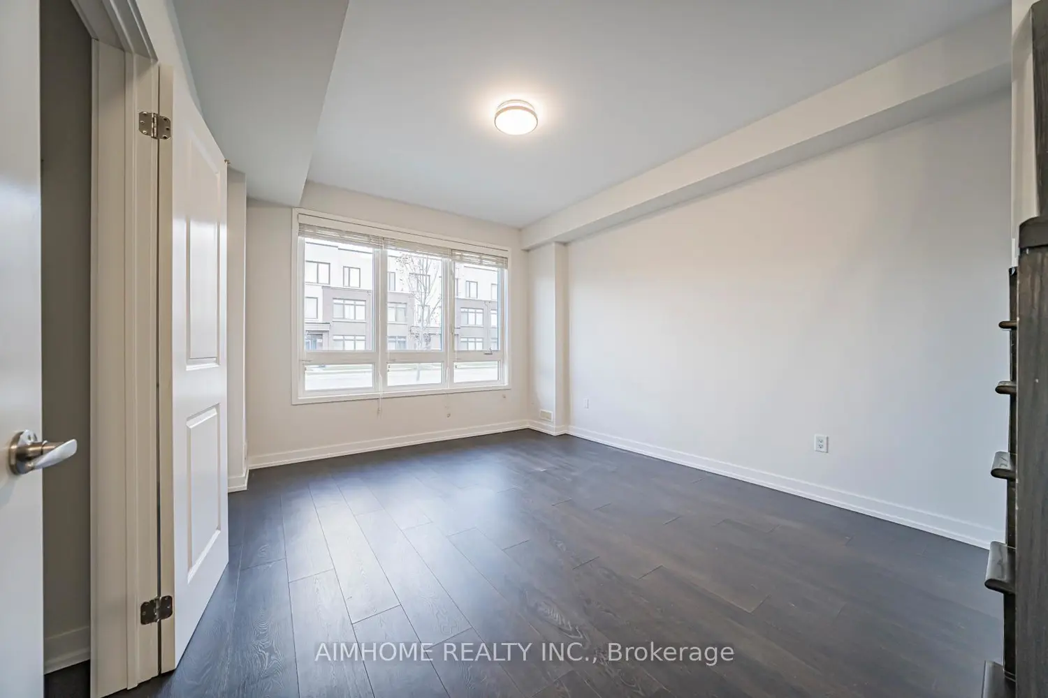 Additional image 9 of 220 Beaveridge Avenue