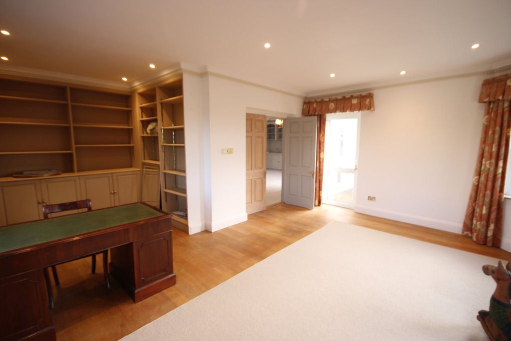 Additional image 12 of 5 bed detached house to rentLa Route Du Petit Clos, St Helier JE2