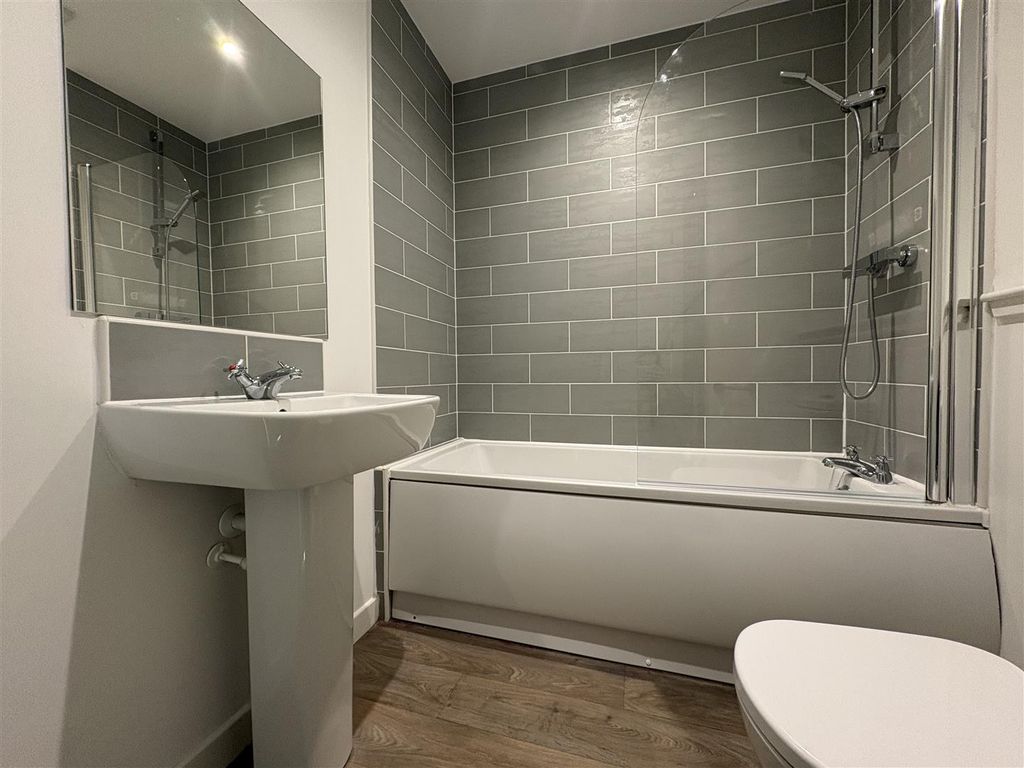Additional image 9 of 3 bed property to rentLapwing Drive, Perth PH1