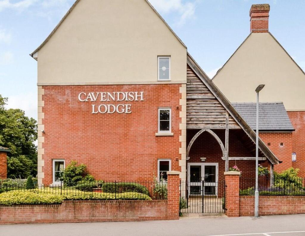 Cavendish Lodge, Glastonbury