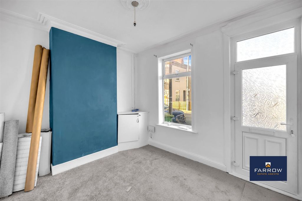 Additional image 5 of 3 bed terraced house to rentRutland Street, Grimsby DN32