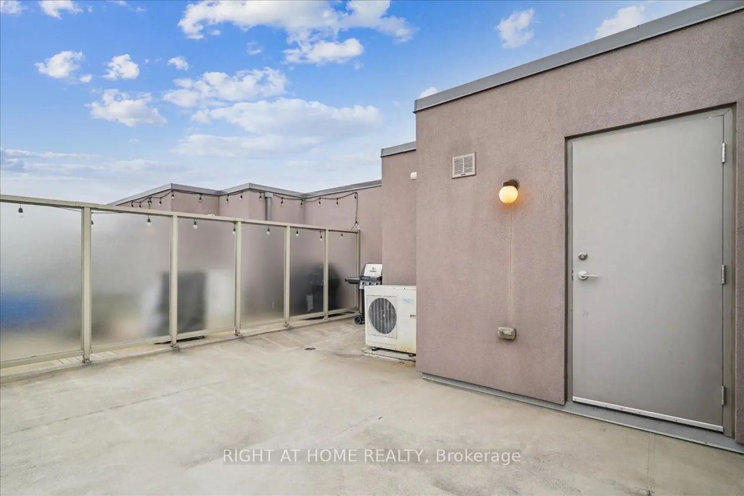 Additional image 16 of 90 Orchid Place Drive 304