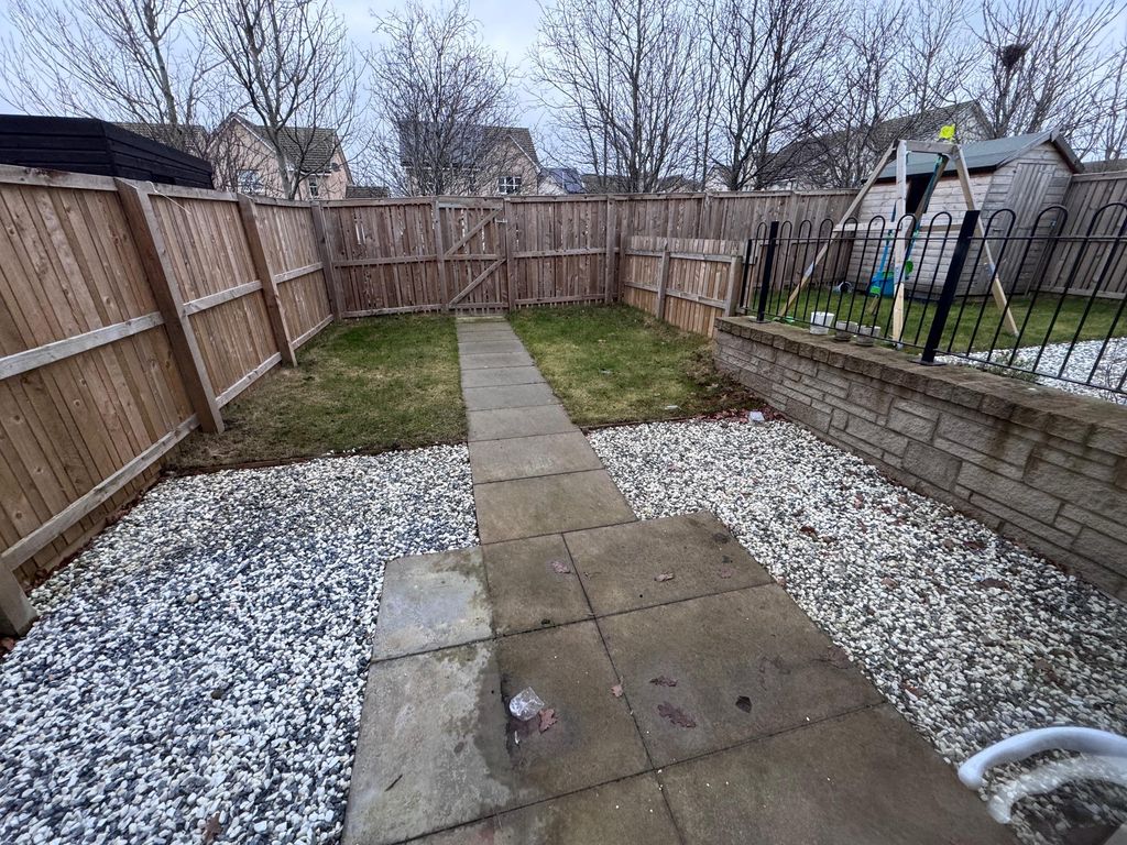 Additional image 25 of 3 bed terraced house to rentKeggie Place, Edinburgh EH17