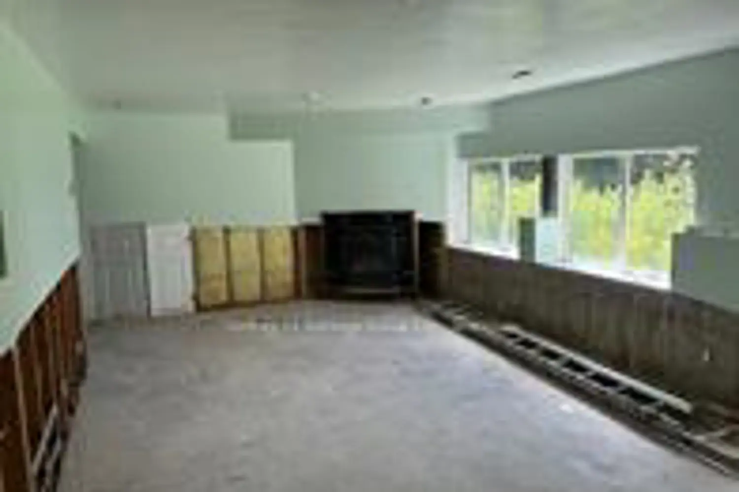 Additional image 9 of 504329 Grey Road 1 Road