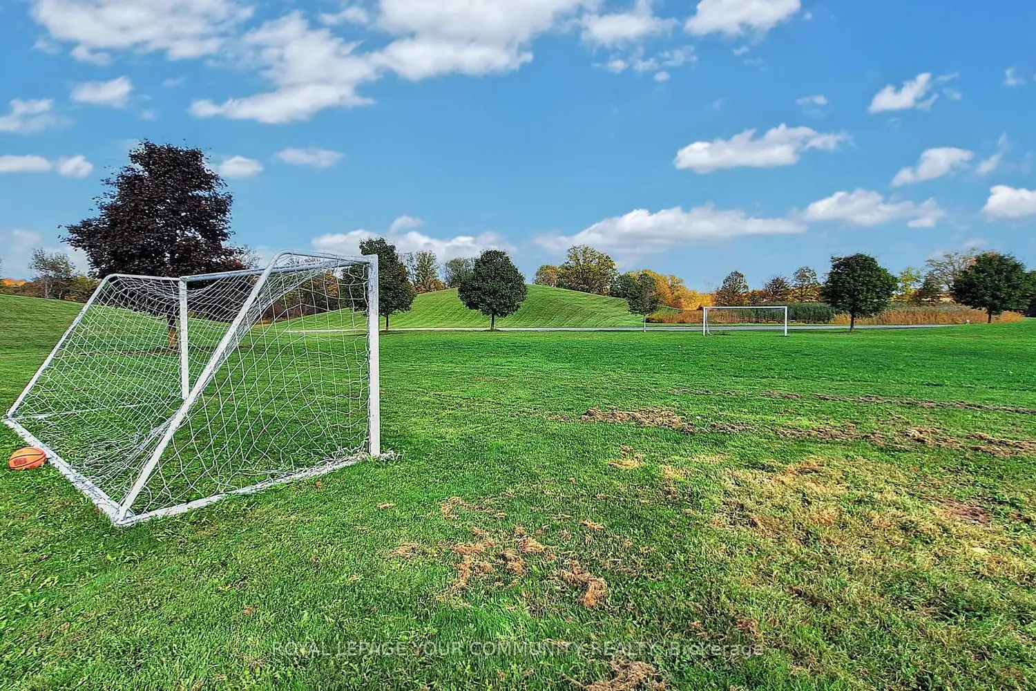 Additional image 18 of 1065 20Th Side Road