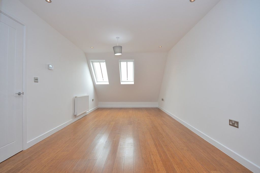 Additional image 2 of 1 bed flat to rentHazelwood Road, Northampton NN1