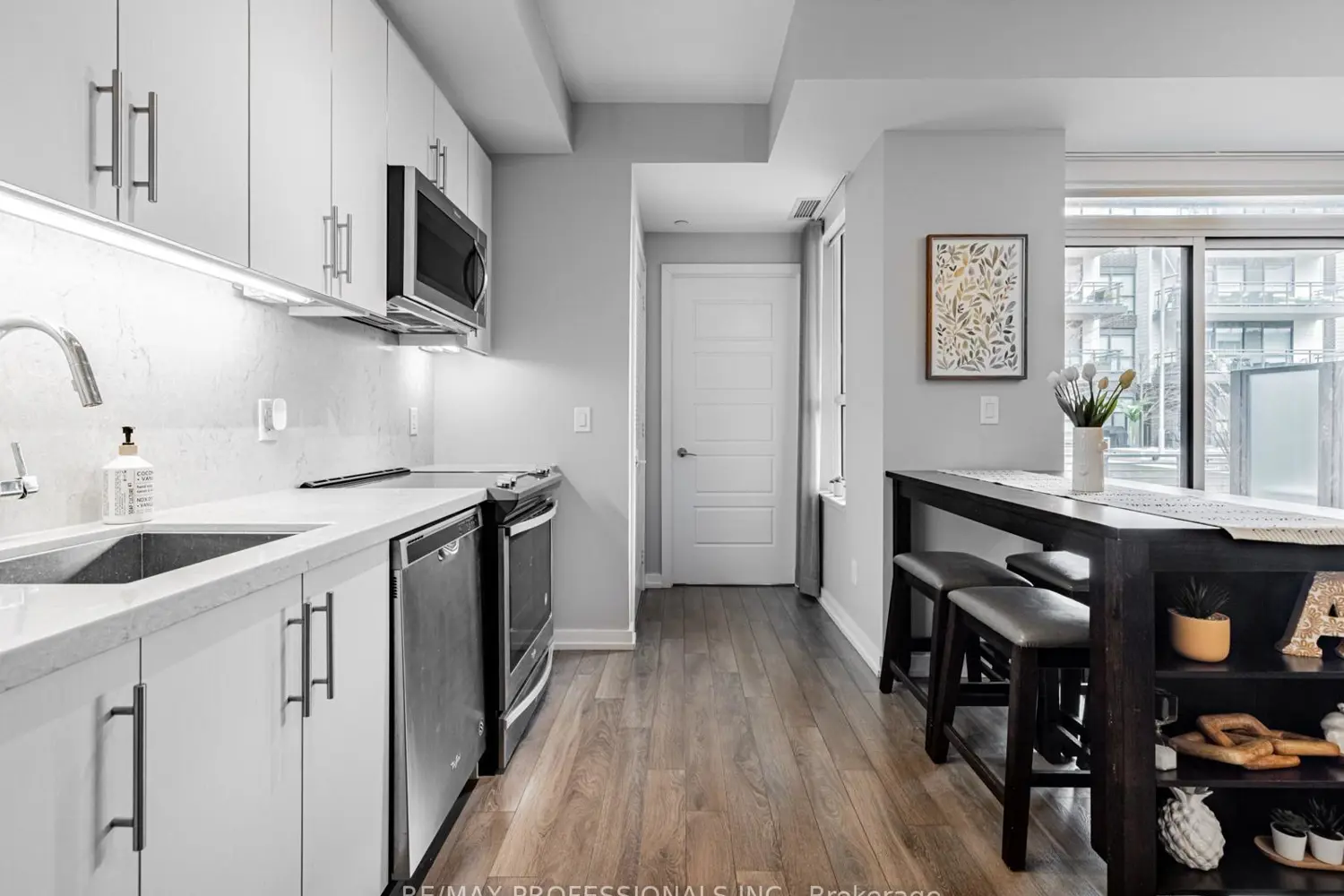 Additional image 4 of 241 Sea Ray Avenue A101