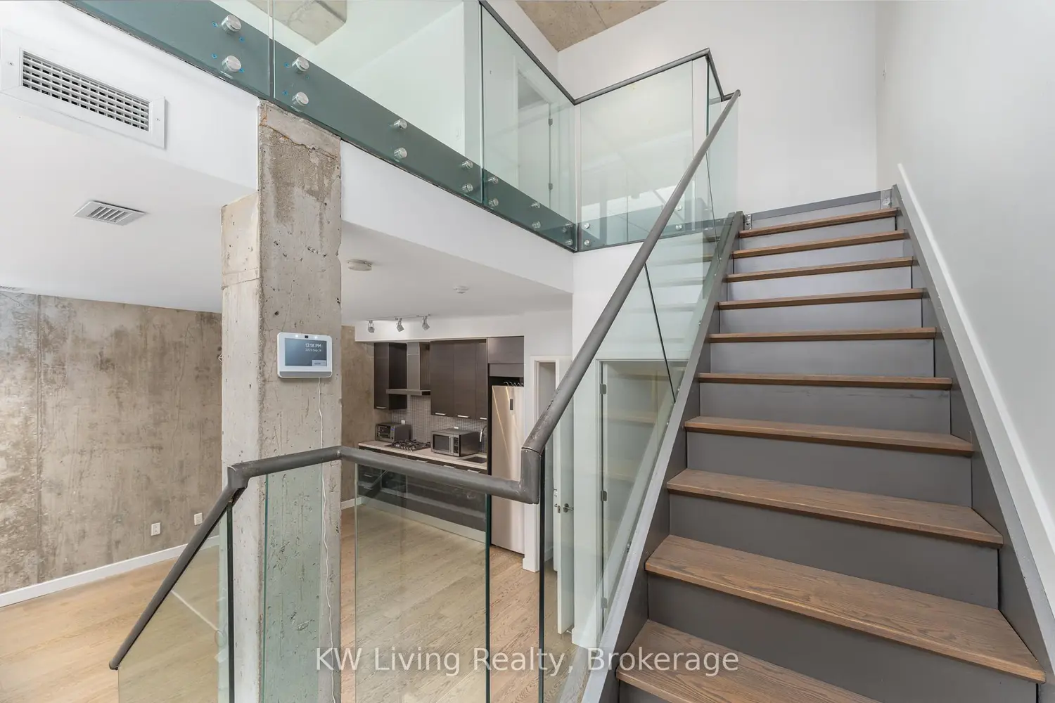 Additional image 8 of 90 Broadview Avenue Lw1