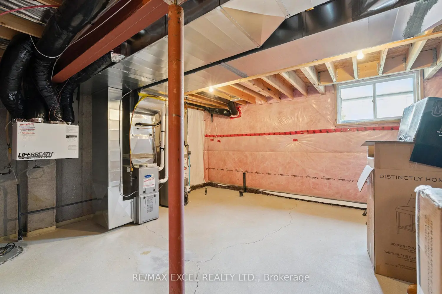 Additional image 6 of 6401 Shapton Crescent