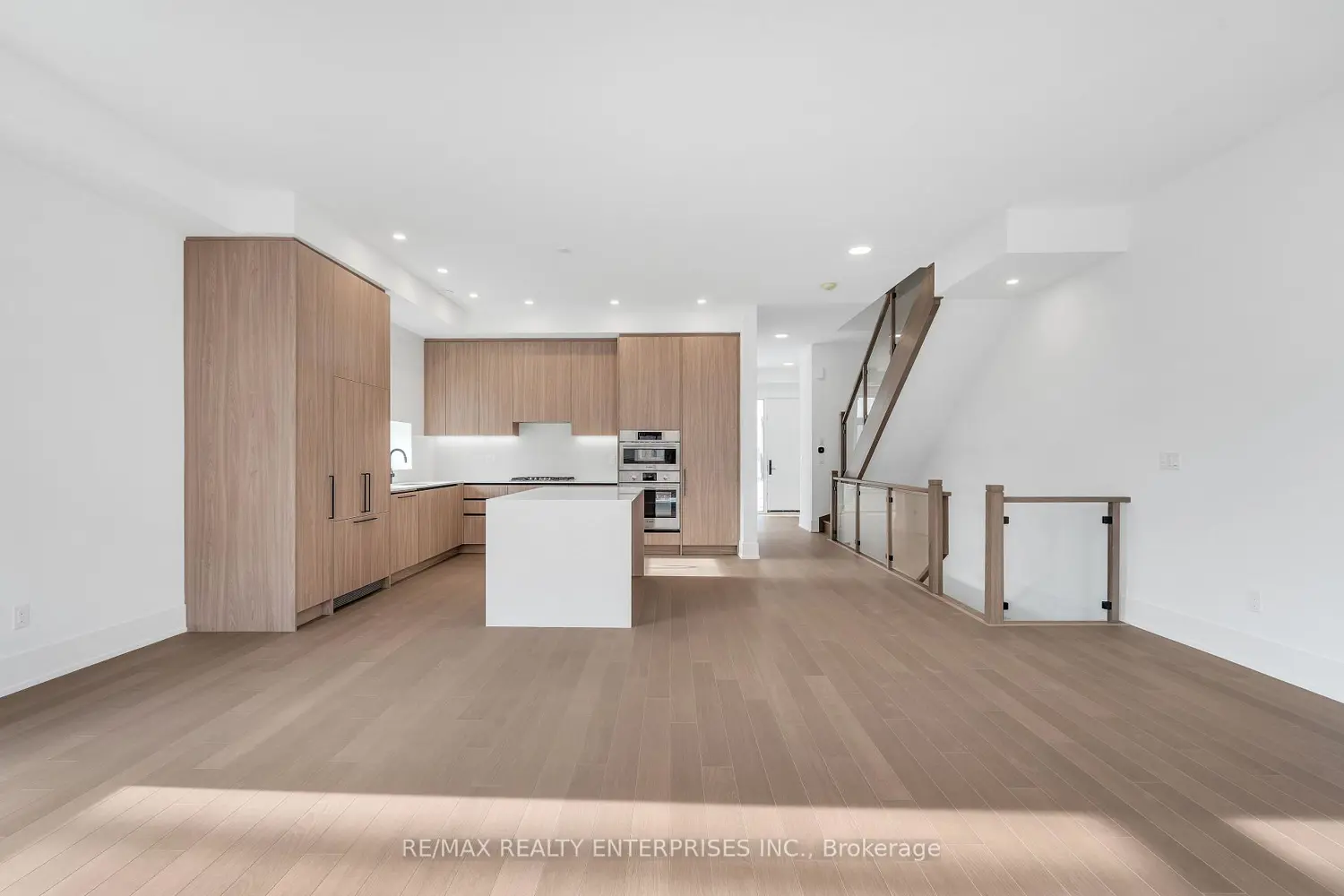 Additional image 4 of 50 Lou Parsons Way 76