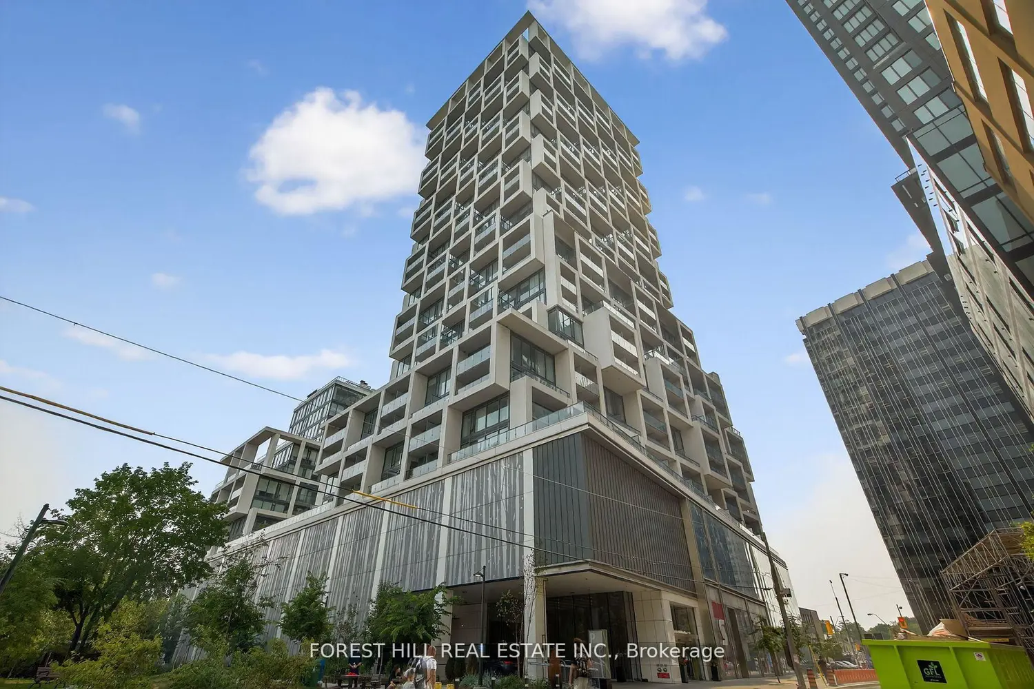8 Hillsdale Avenue 1241