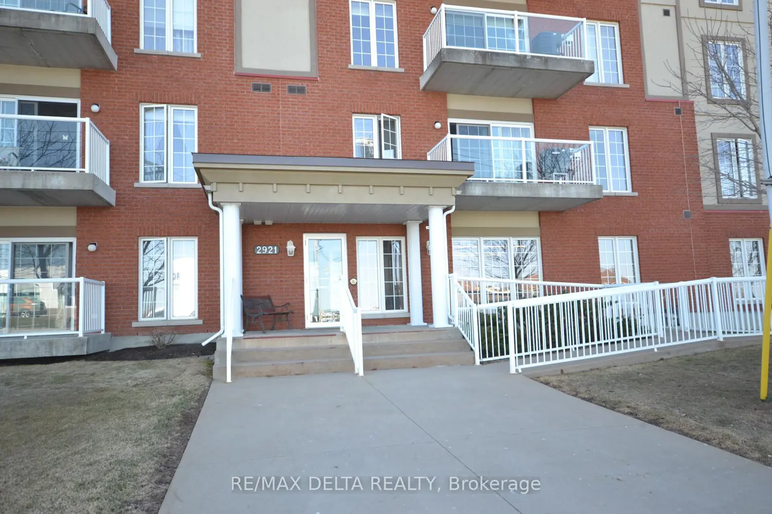 Additional image 15 of 2921 Laurier Street 407