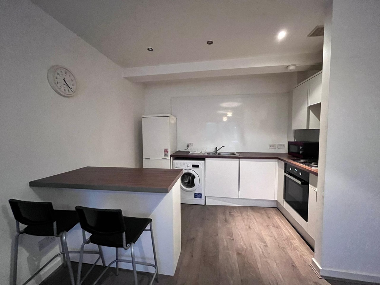 Additional image 5 of Room in a Shared Flat, Moir Street, G1, N1 7GU