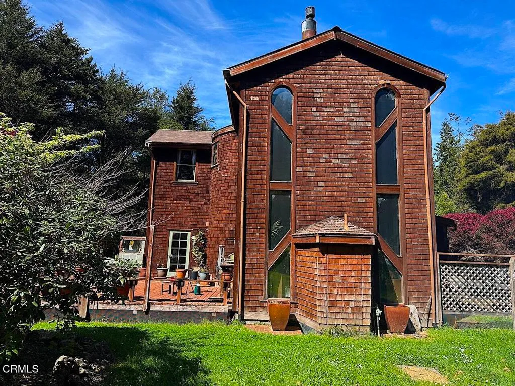 10360 Gary Lane, Mendocino, CA 95460