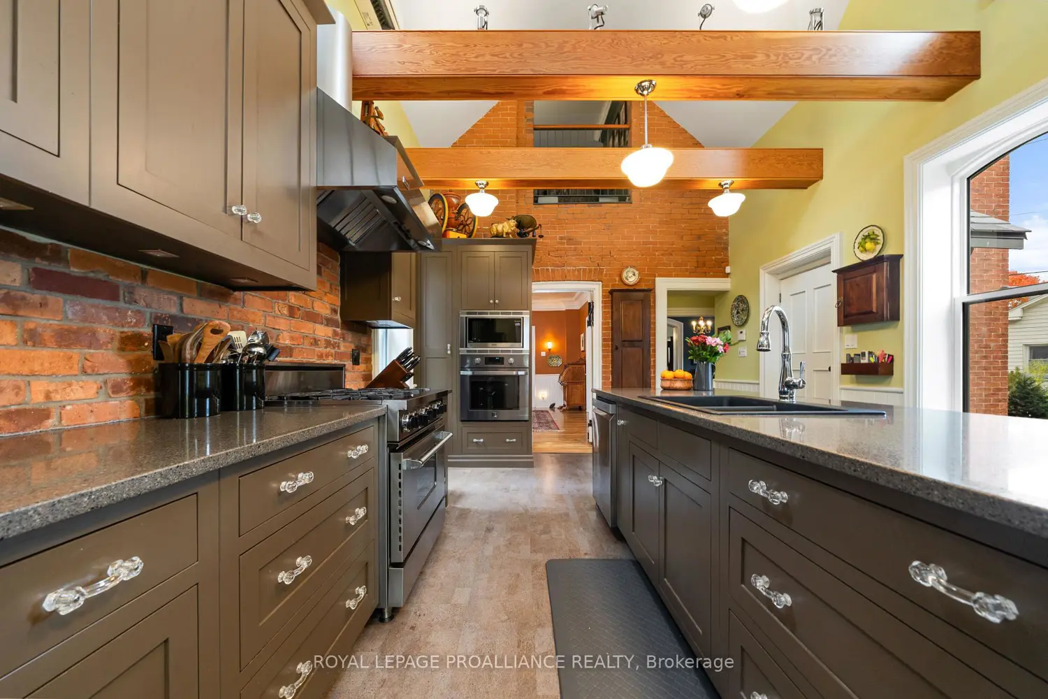 79 West Mary Street photo 5