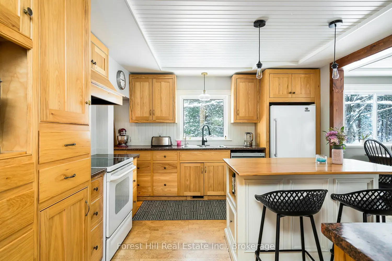 Additional image 7 of 496629 Grey Road 2