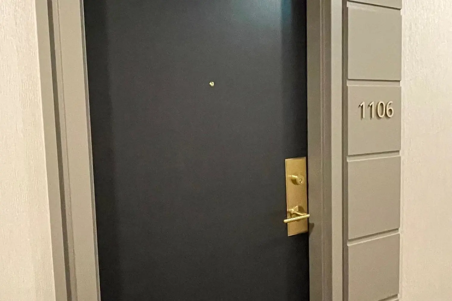 Additional image 12 of 230 King Street 1106