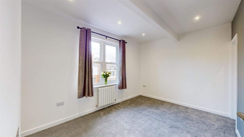 Additional image 8 of 3 bed end terrace house to rentConduit Road, Stamford PE9