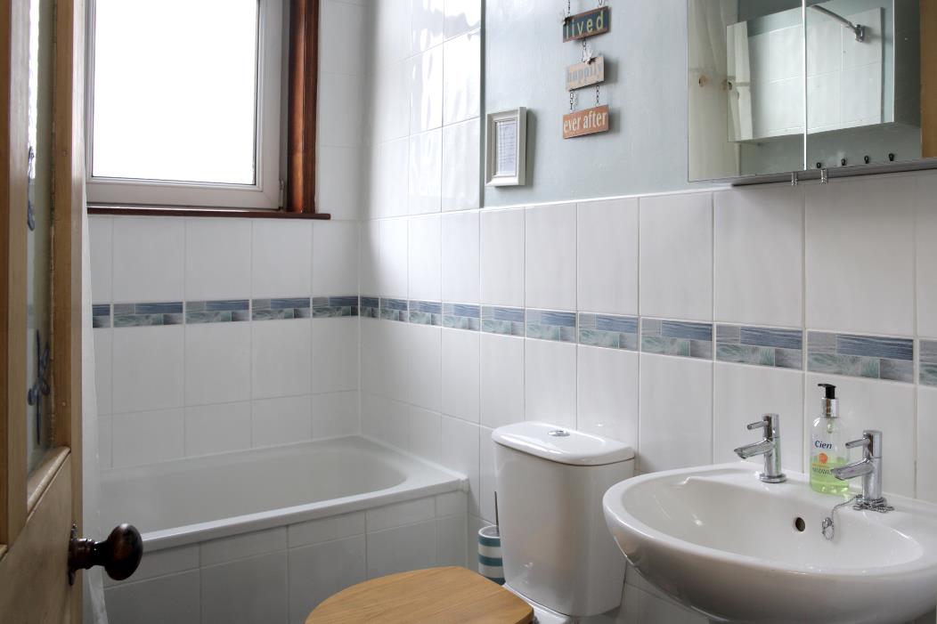 Additional image 10 of Room in a Shared Flat, Dalry Road, EH11, N1 7GU