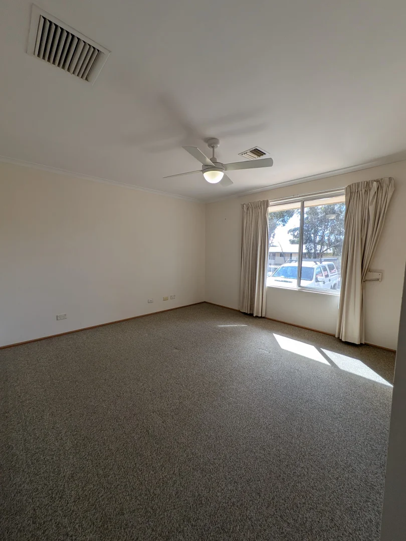 Additional image 12 of 28 Irrapatana Rd, Roxby Downs SA 5725