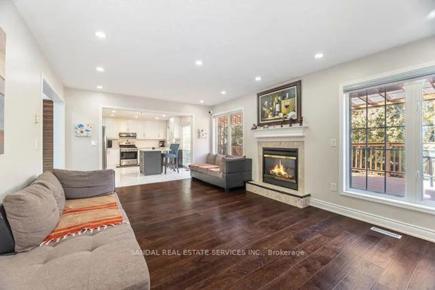 Additional image 3 of 16 Vision Way