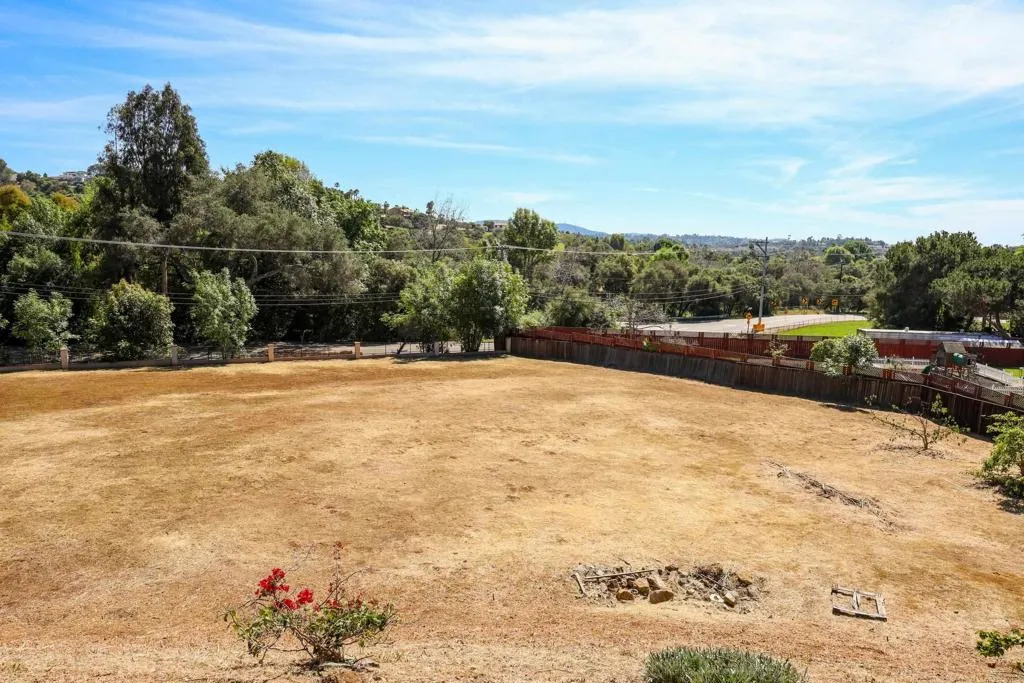 Additional image 10 of 2353 Buena Creek Trail, Vista, CA 92084