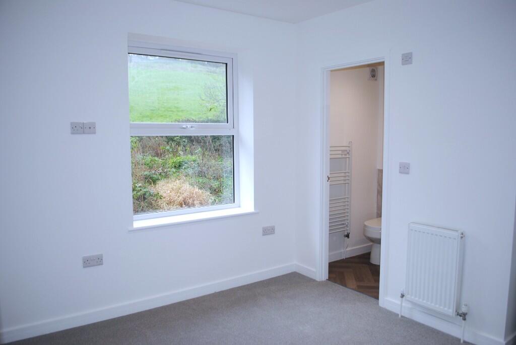 Additional image 12 of ***4 Bedroom, 3-storey Refurbished Home For Sale***