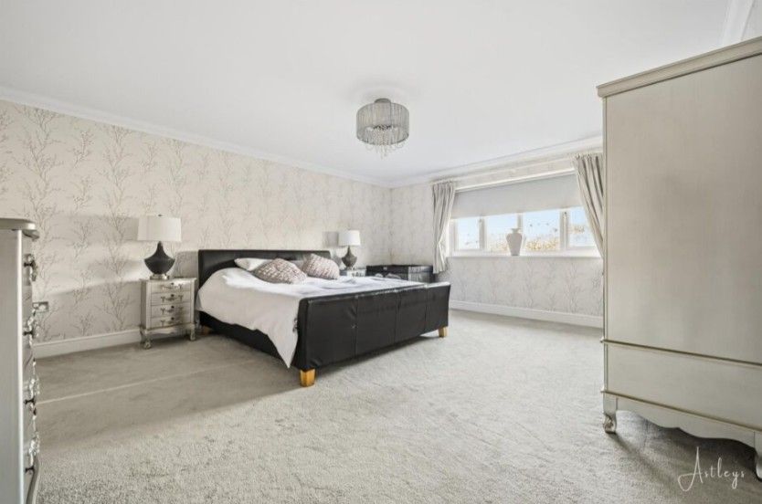 Additional image 10 of 5 bed detached house to rentHenfaes Road, Neath SA11