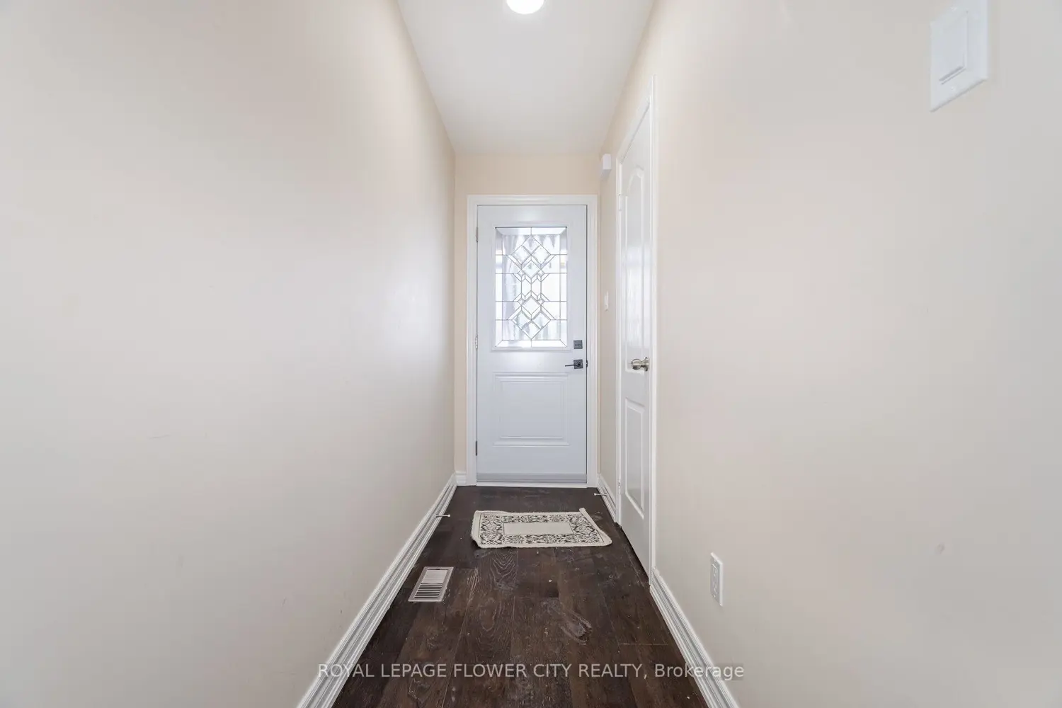 Additional image 3 of 68 Denton Circle