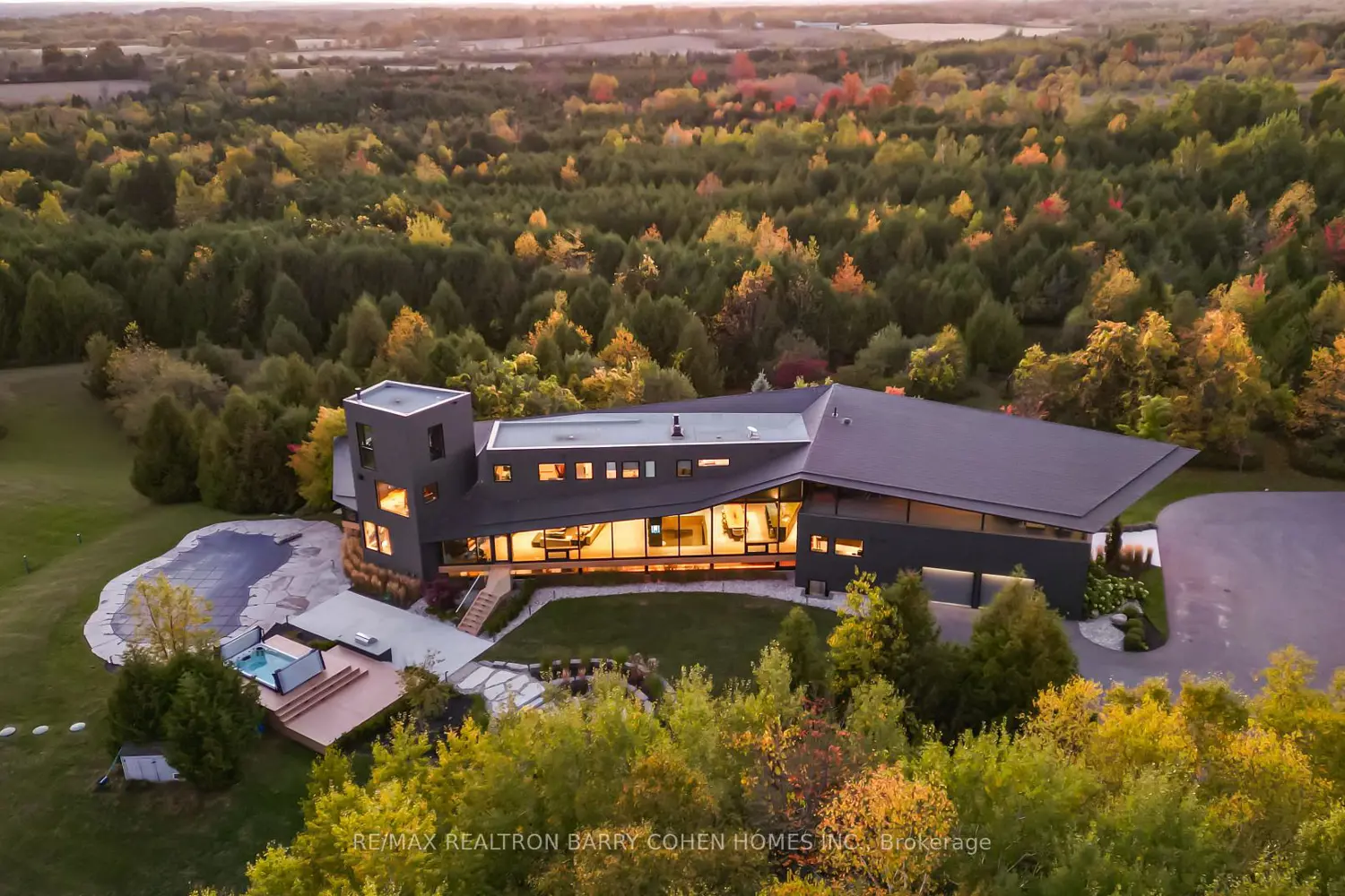 Additional image 3 of 18754 Heart Lake Road