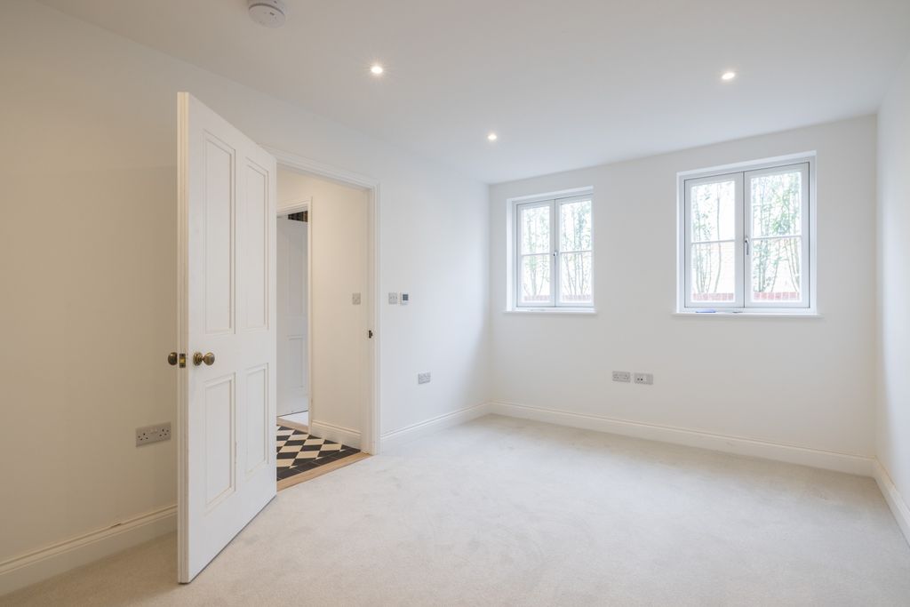 Additional image 15 of 3 bed semi-detached house to rentLa Rue De Beauvoir, St. Saviour, Jersey JE2