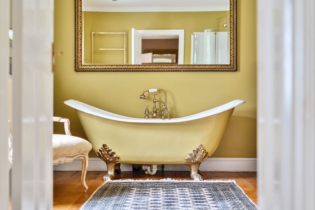 Additional image 17 of 5 bed detached house to rentHighmoor Cross, Henley-On-Thames RG9