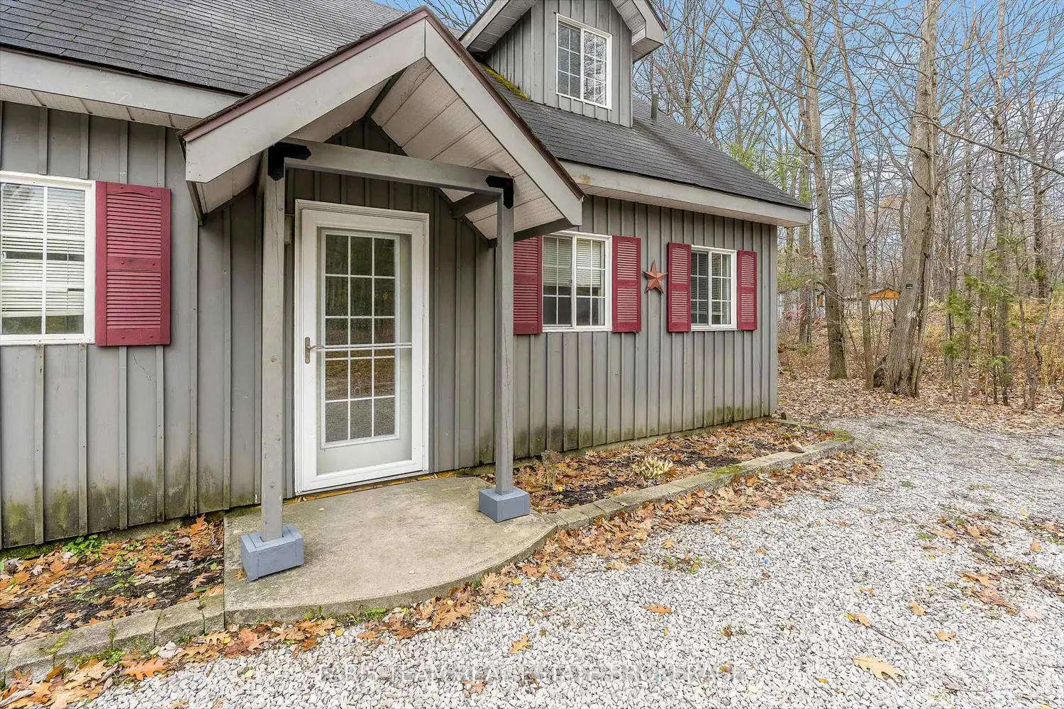 7516 Island Crescent