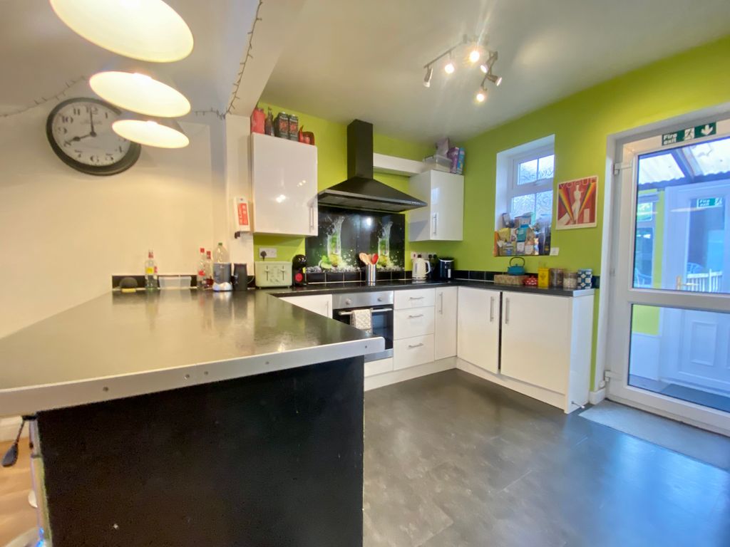 Additional image 6 of 6 bed property to rentFoxley Close, Norwich NR5