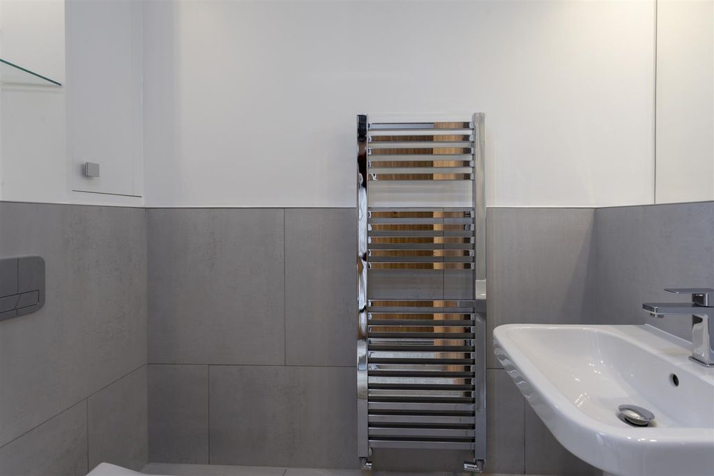 Additional image 17 of 3 bed flat to rentThe Residence, Bishopthorpe Road, York YO23