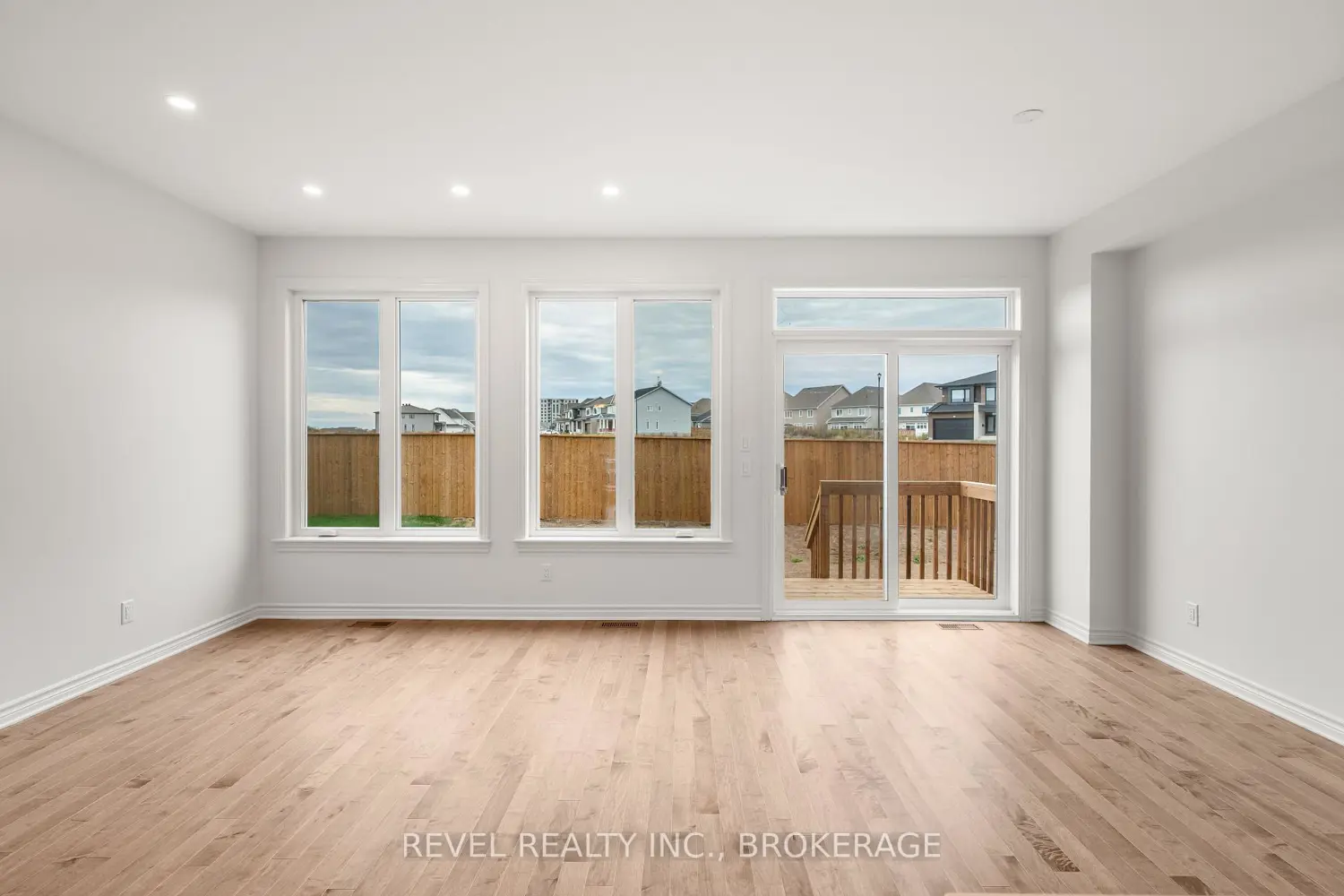 Additional image 7 of 1075 Barrow Avenue