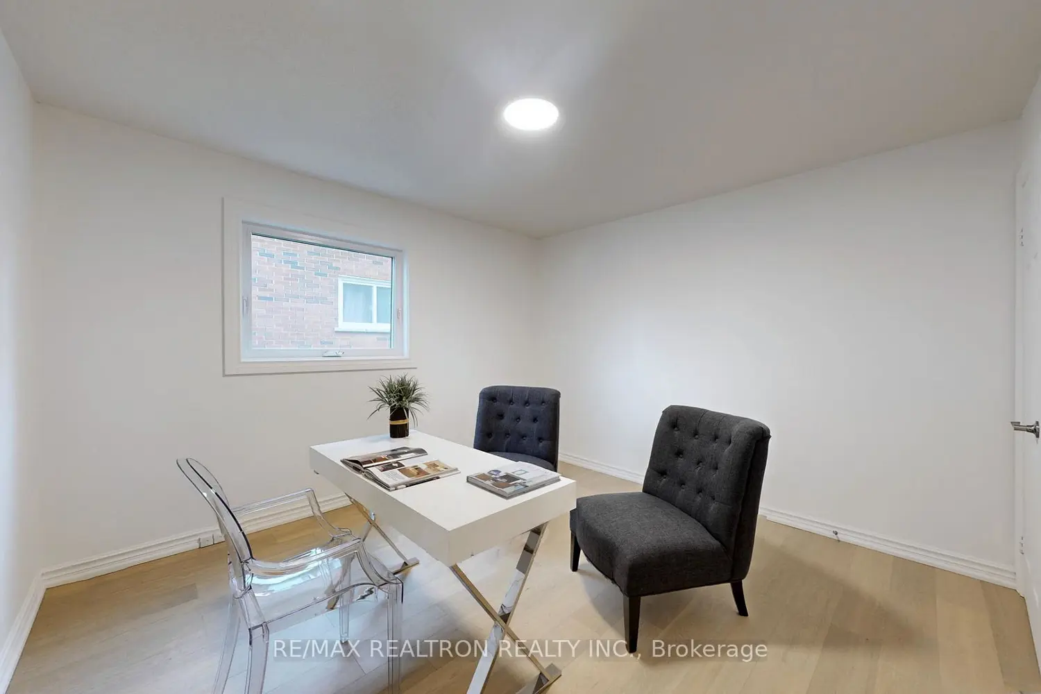 Additional image 3 of 54 Central Park Drive