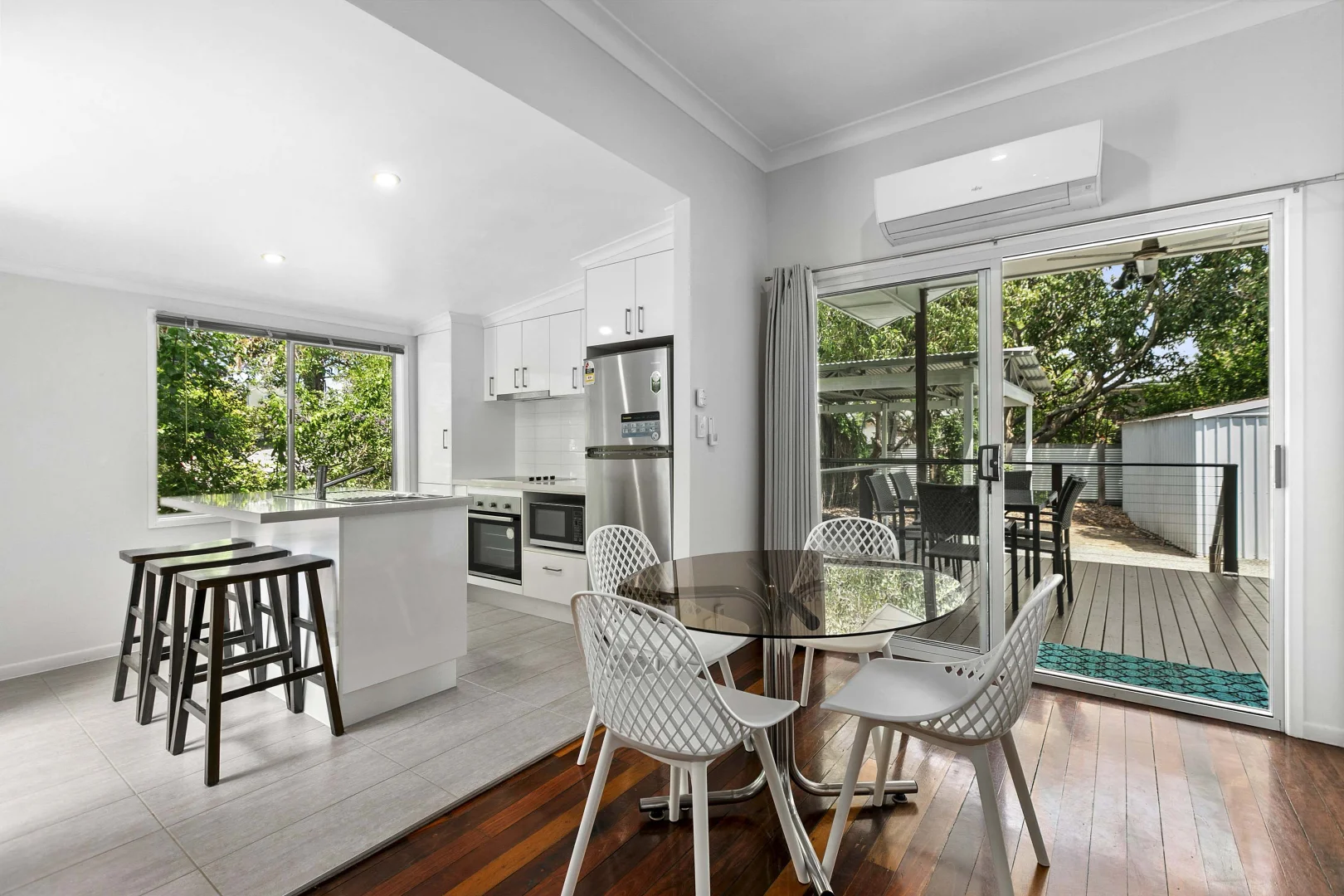 Additional image 7 of 491B Esplanade, Torquay QLD 4655