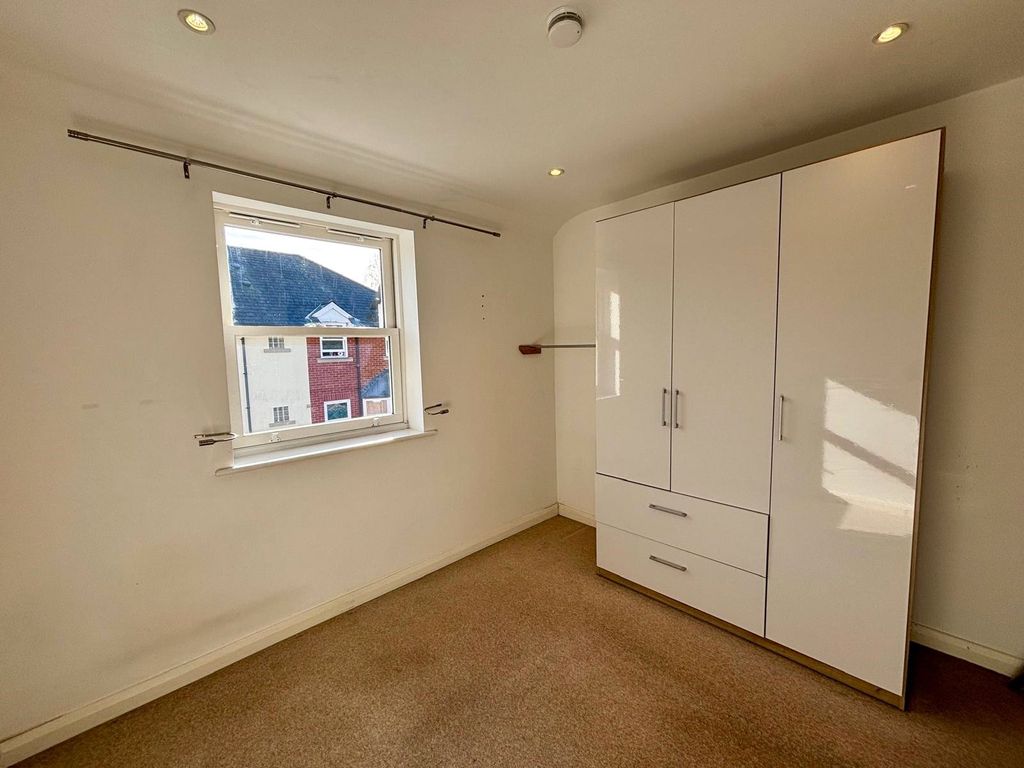 Additional image 4 of 1 bed flat to rentValentine Court, Llanidloes, Powys SY18