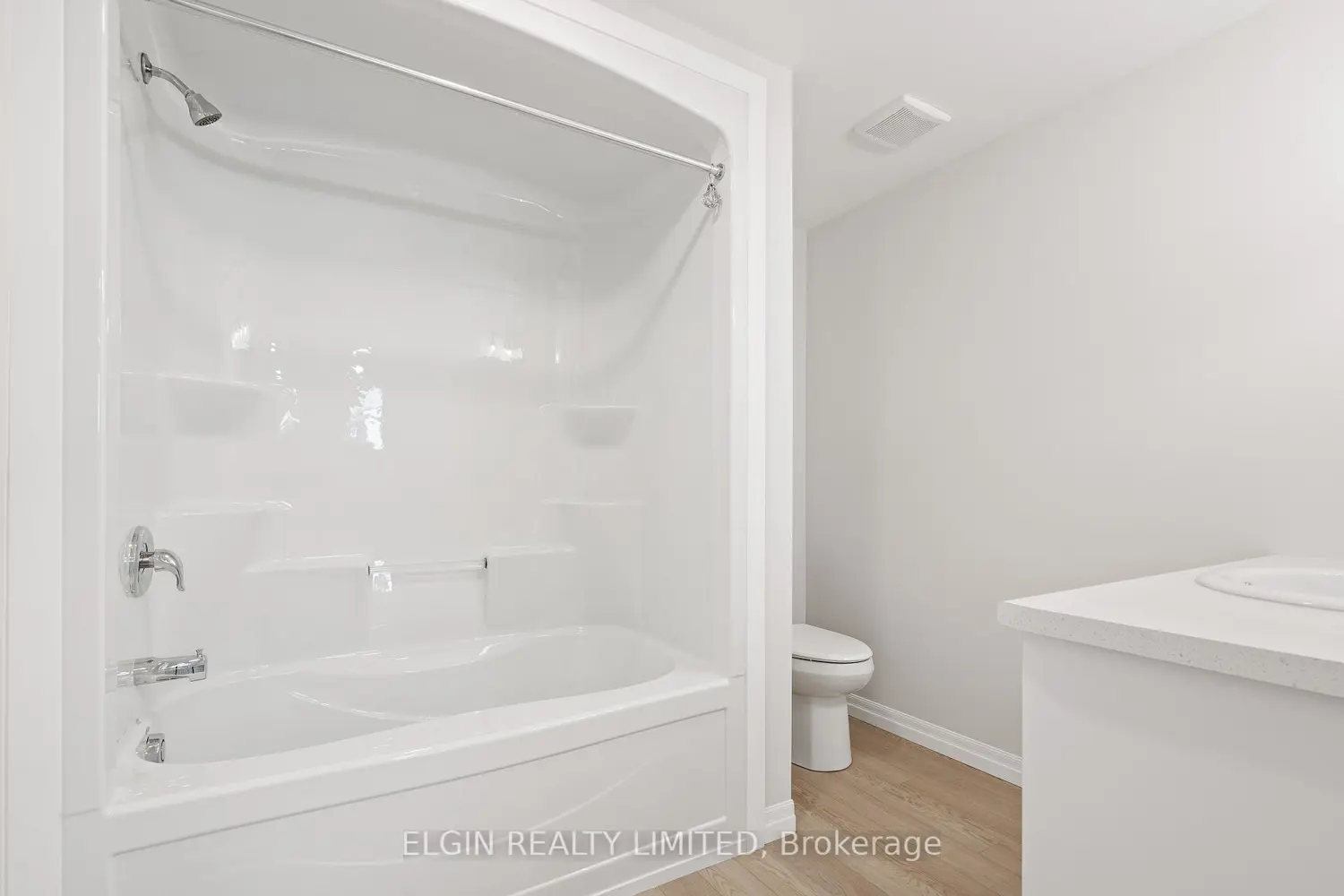 Additional image 13 of 6 Hemlock Crescent